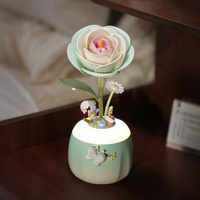 Puzzle 3D – Minty Camellia Lamp | ROKR