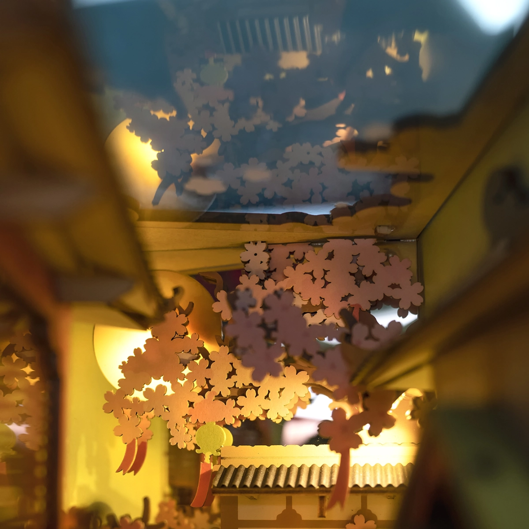 Zákoutí, která postupně odkrýváte – DIY Book Nook - Falling Sakura I Rolife