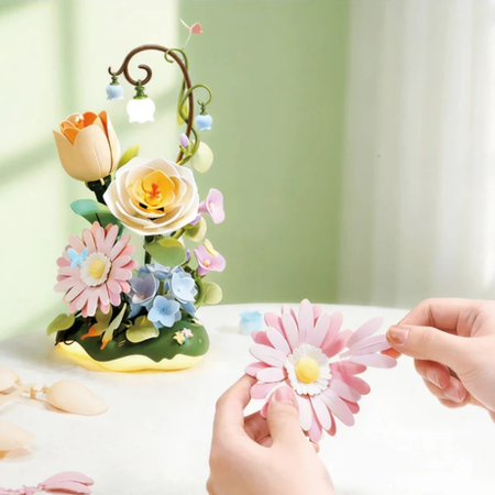 Garden Ramble – 3D puzzle ROKR, kytice s LED osvětlením (206 dílků)