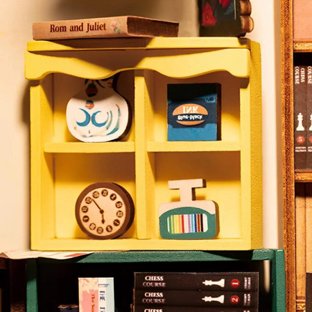 DIY Book Nook - Shakespeare Bookstore | Rolife