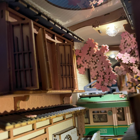 DIY Book Nook - Sakura Densya I Rolife