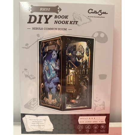DIY Book Nook - Magic School | Cutebee
