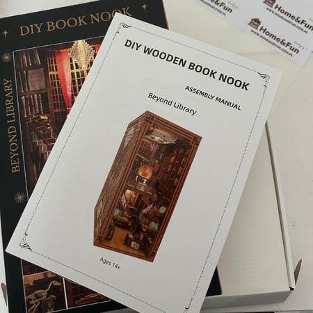 DIY Book Nook - Beyond Library | Miniaturní dům