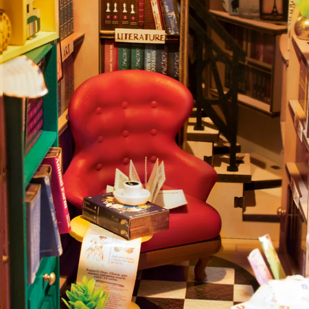 DIY Book Nook - Shakespeare Bookstore | Rolife