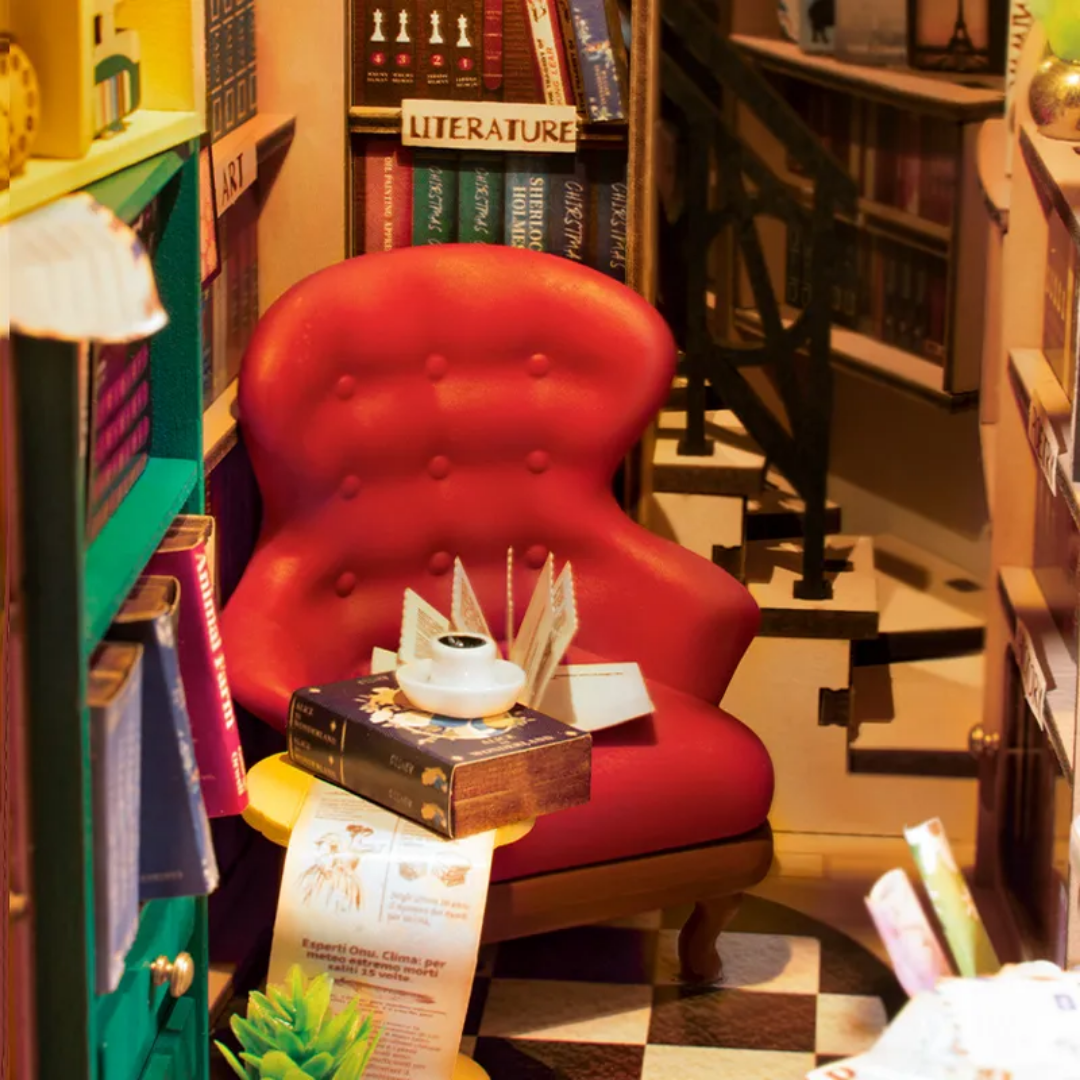 Kavárna pařížské bohémy – DIY Book Nook - Shakespeare Bookstore | Rolife
