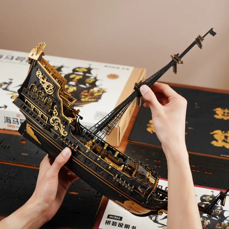 Dřevěná sada Puzzle 3D - Pirátská loď | Rokr gift dřevěné puzzle