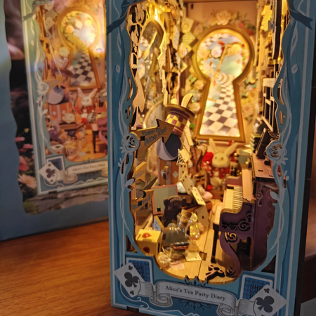 Alice's Tea Party Diary – DIY Book Nook Joincon | 3D puzzle Dárek