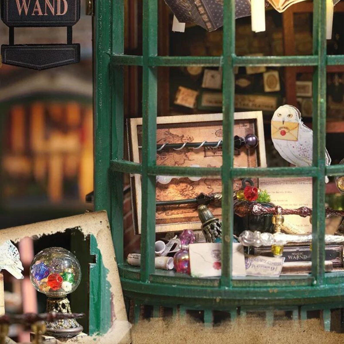 Tajemné zákoutí obchůdku – DIY miniaturální domeček - Miniature Magic DIY Shop | Cutebee Puzzle 3D