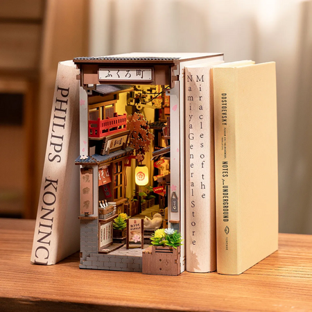 DIY Book Nook - Sakura Wine Alley | Robotime