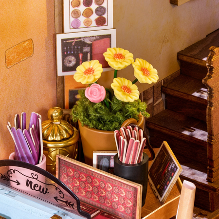 DIY Book Nook - Wisdom Stationery Shop | Rolife