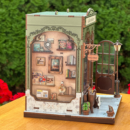 Vánoční sada Book Nook - Galerie Knihkupectví | Cutebee miniaturní 3D puzzle domeček