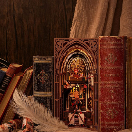 DIY Book Nook - Alenka v říši divů Alice's Evidence | MiniCity